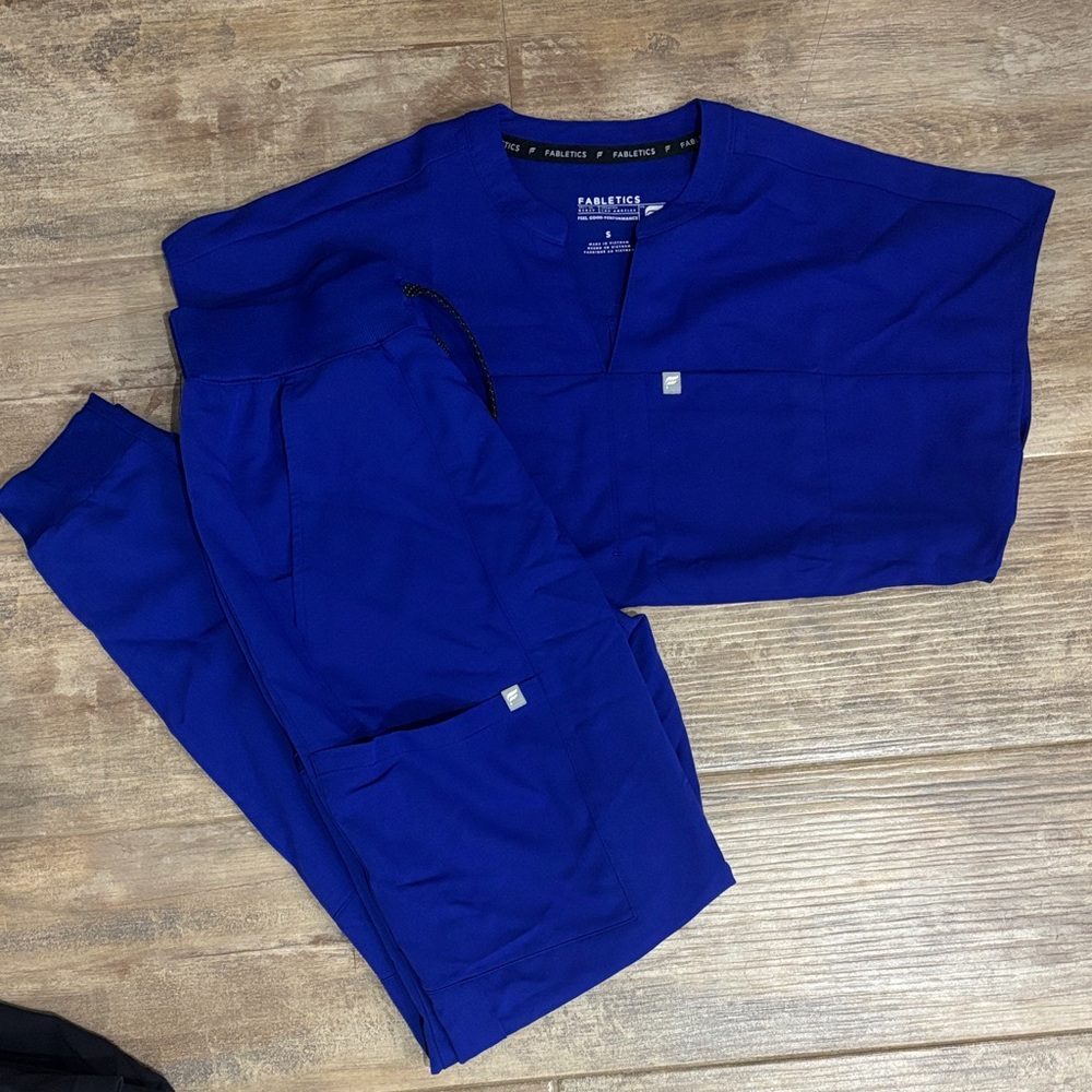 Fabletics Royal Blue Scrub Set